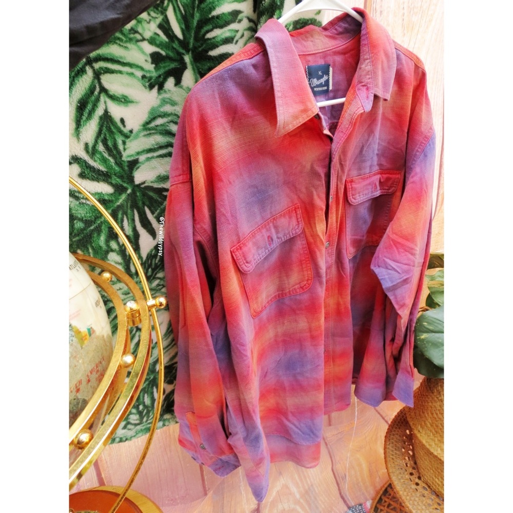Vintage wrangler western oversized button down 🍃 - Picture 3 of 6